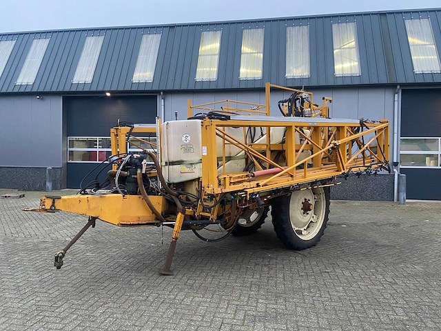 Dubex - 1998 - nestor - veldspuit - afbeelding 1 van  15