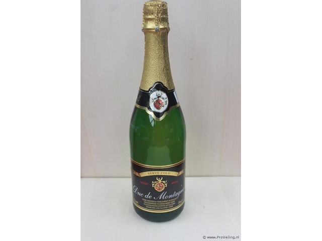 Duc de montagne mousserende alcoholarme cider - 75 cl - winkelverkoopprijs € 5.50 - afbeelding 1 van  3