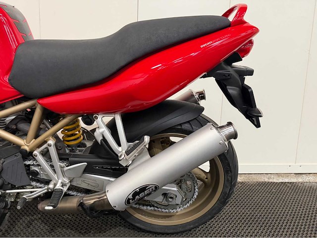 Ducati - tour - st2 - motorfiets - 2001 - afbeelding 8 van  21