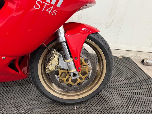 Ducati - tour - st2 - motorfiets - 2001 - afbeelding 9 van  21