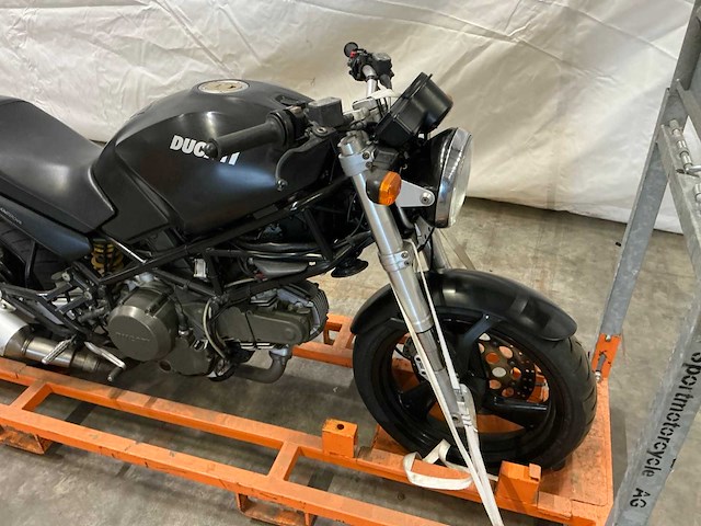 Ducati monster 600 motorfiets - afbeelding 6 van  7