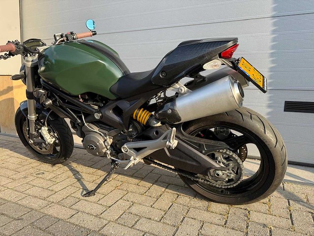 Ducati monster 696, 80-jg-mg - afbeelding 1 van  3