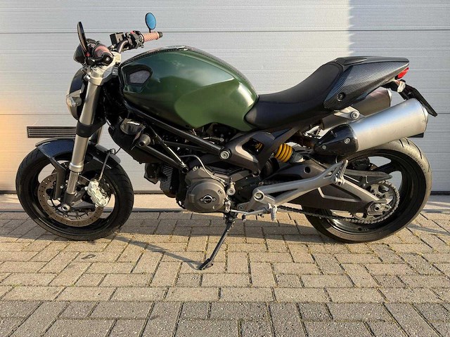 Ducati monster 696, 80-jg-mg - afbeelding 3 van  3