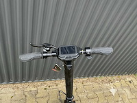 Ducati pro-ii plus elektrische step / e-streetscooter - afbeelding 6 van  9