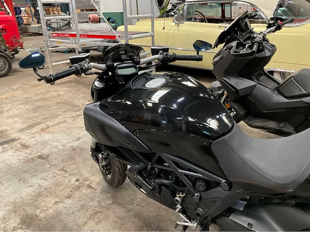 Ducati tour diavel motorfiets - afbeelding 6 van  26