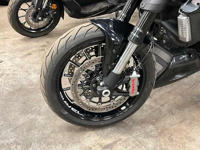 Ducati tour diavel motorfiets - afbeelding 20 van  26