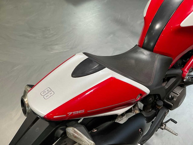 Ducati tour monster 796 motorfiets - afbeelding 4 van  23