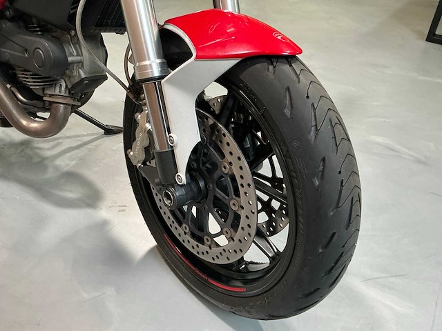 Ducati tour monster 796 motorfiets - afbeelding 9 van  23