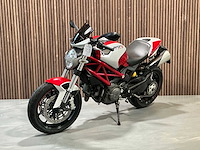 Ducati tour monster 796 motorfiets