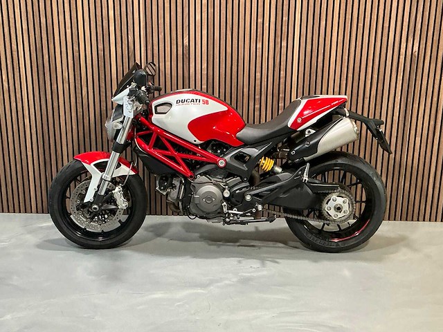 Ducati tour monster 796 motorfiets - afbeelding 19 van  23