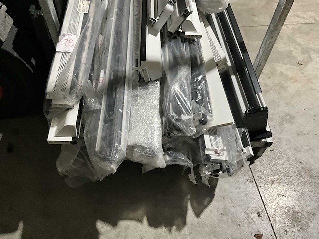 Ducoline - aluminium - partij ventilatieroosters - afbeelding 4 van  9