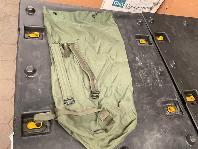 Duffel bag (145x) - afbeelding 1 van  4