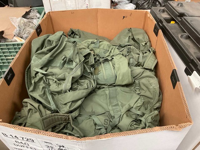 Duffel bag with zipper (106x) - afbeelding 3 van  4