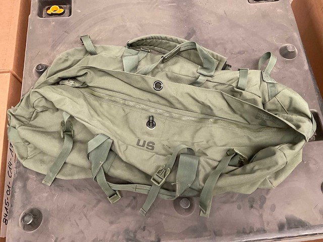 Duffelbag with zipper (86x) - afbeelding 2 van  5