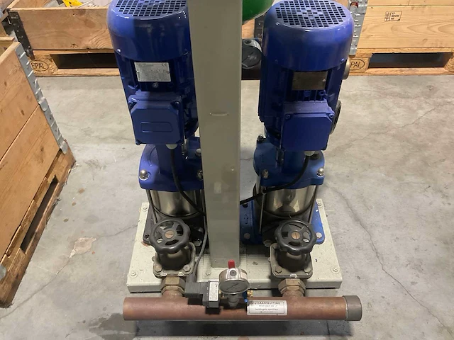 Duijvelaar pompen hu2 dpv 10-40 hydrofoor - afbeelding 10 van  12