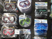 Duikbrillen bestway hydro swim en hydro pro, ruim 80 stuks in diverse maten en uitvoeringen. - afbeelding 2 van  4