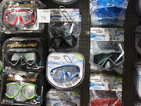 Duikbrillen bestway hydro swim en hydro pro, ruim 80 stuks in diverse maten en uitvoeringen. - afbeelding 3 van  4