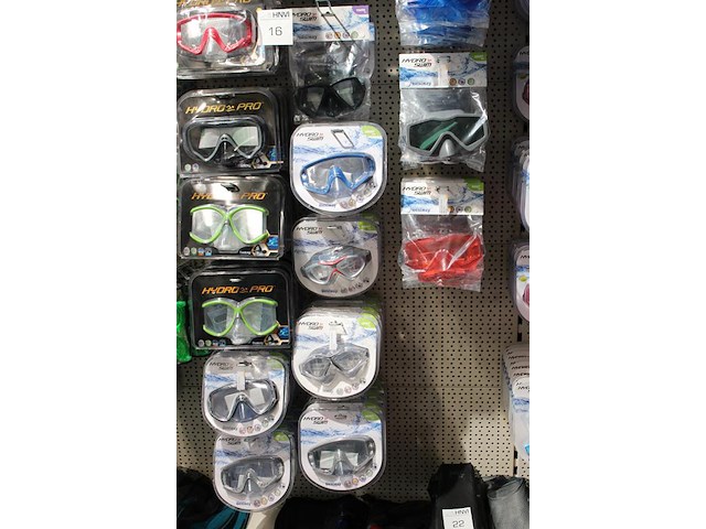 Duikbrillen bestway hydro swim en hydro pro, ruim 80 stuks in diverse maten en uitvoeringen. - afbeelding 4 van  4