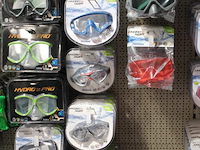 Duikbrillen bestway hydro swim en hydro pro, ruim 80 stuks in diverse maten en uitvoeringen. - afbeelding 4 van  4