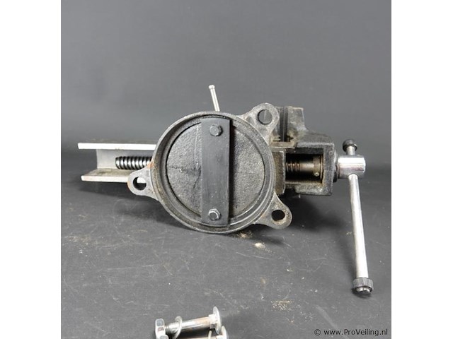 Duitse bankschroef - afbeelding 5 van  5