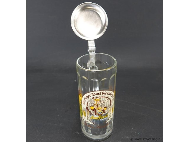 Duitse bierkroes met tinnen deksel - afbeelding 4 van  5