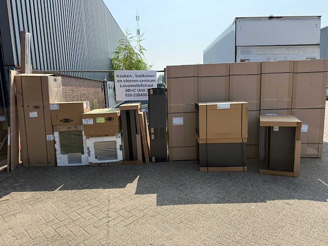 Duitse keuken antraciet lak mat eilandkeuken - afbeelding 30 van  38