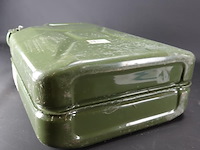 Duitse metalen jerrycan - afbeelding 4 van  5