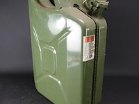 Duitse metalen jerrycan - afbeelding 1 van  5