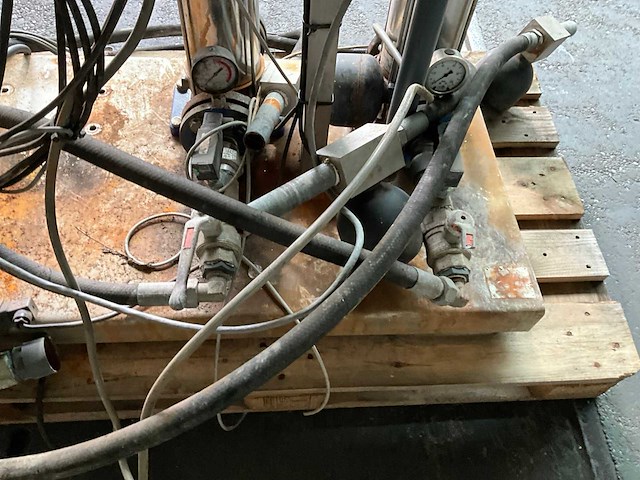 Duivelaar dpvf4-250 dubbele meertraps pompunit - afbeelding 5 van  7