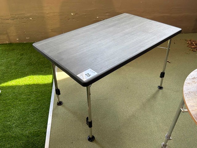 Dukdalf kampeertafel - afbeelding 1 van  4