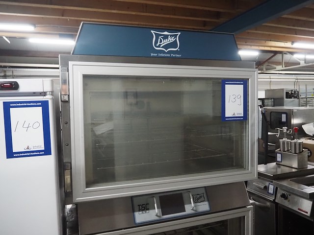 Duke - afbeelding 5 van  10