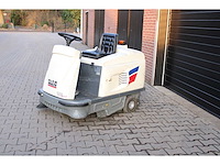 Dulevo - 2008 - 100se - 120 uur - veegmachine - afbeelding 1 van  13