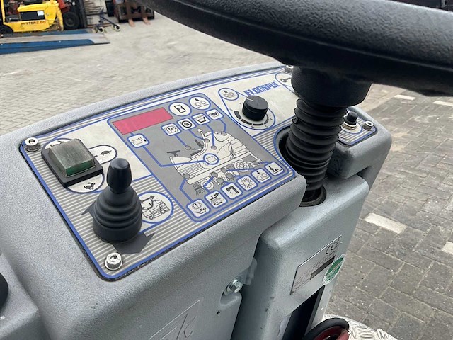 Dulevo floorpul vloerreiniger - afbeelding 5 van  15