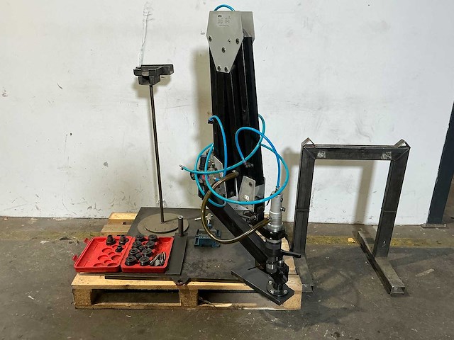 Dumeta - 2016 - d-js-22a - tapping-machine, tap-boor - afbeelding 2 van  9