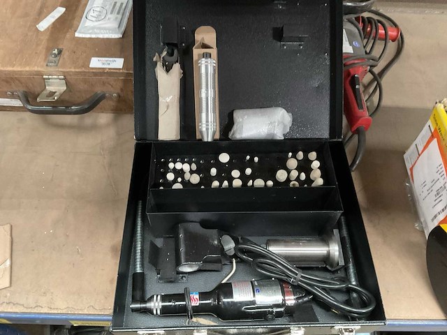 Dumore 8555-210 hand slijpmachine - afbeelding 2 van  5