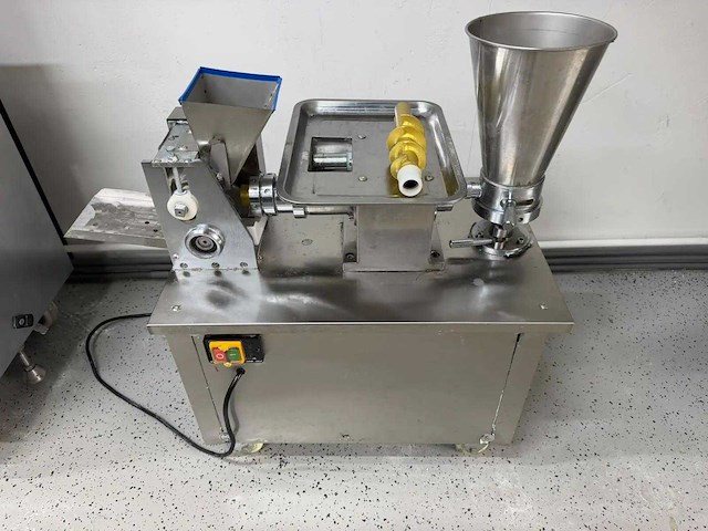 Dumpling machine - afbeelding 1 van  6