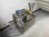 Dumpling machine - afbeelding 6 van  6