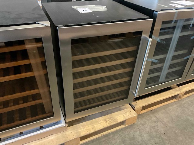 Dunavox dx-51.150dsk vrijstaande wijnklimaatkast - afbeelding 1 van  4
