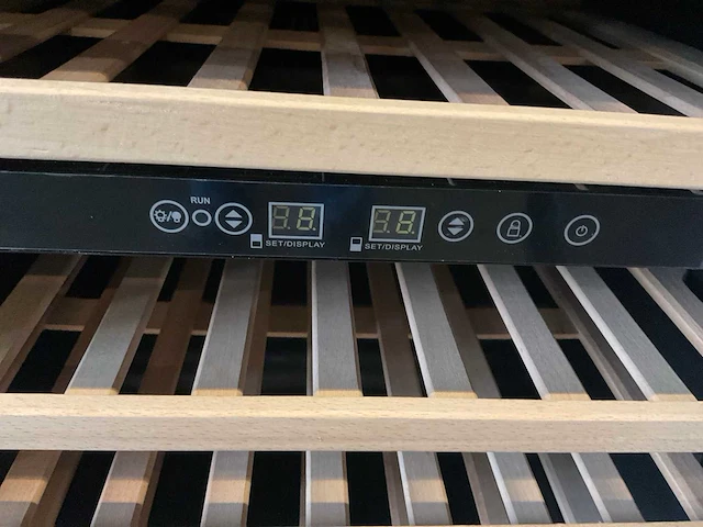 Dunavox dx-51.150dsk vrijstaande wijnklimaatkast - afbeelding 4 van  4