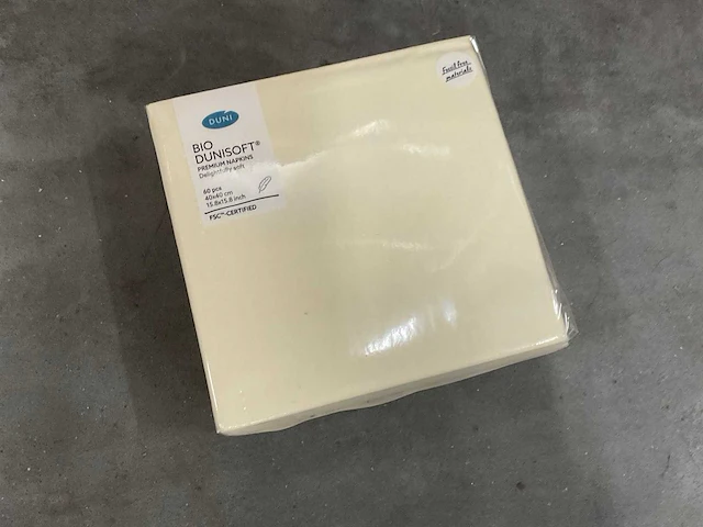 Duni bio dunisoft cream doos á 12x60 stuks servetten (5x) - afbeelding 1 van  3