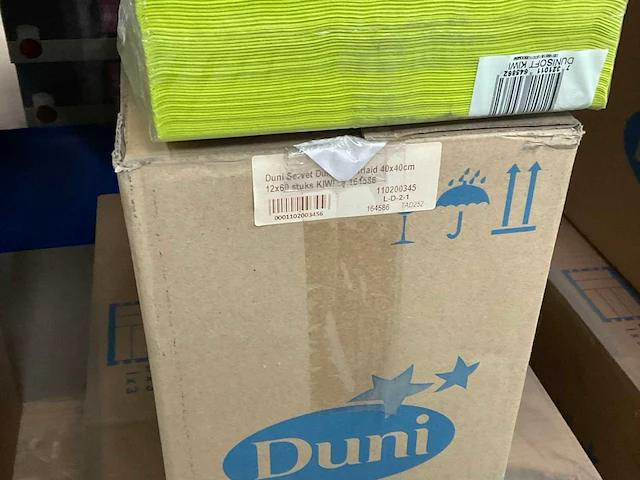 Duni dunisoft kiwi doos á 12x60 stuks servetten (3x) - afbeelding 3 van  3