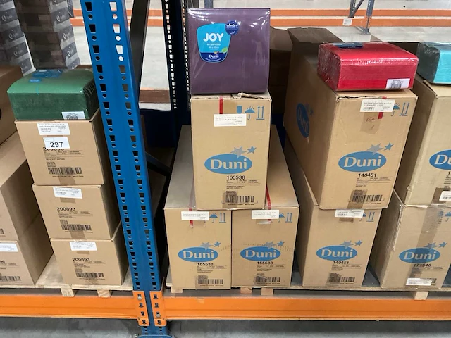 Duni dunisoft paars doos á 12x60 stuks servetten (3x) - afbeelding 2 van  3