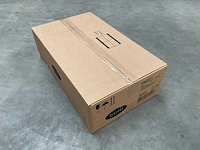 Duni evolin black 127x220cm doos á 25 stuks waterafstotende tafellakens (12x) - afbeelding 3 van  3