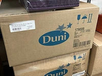 Duni plum doos á 10x125 stuks servetten (6x) - afbeelding 3 van  3