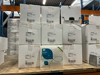 Duni premium white doos á 6x60 stuks servetten (9x) - afbeelding 2 van  3