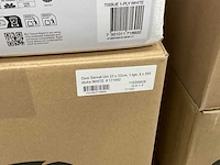 Duni white doos á 6x500 stuks servetten (2x) - afbeelding 2 van  3
