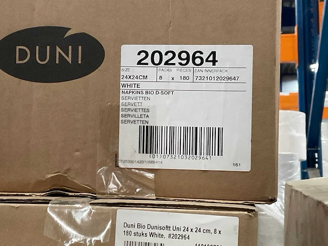Duni white doos á 8x180 stuks servetten (6x) - afbeelding 2 van  2