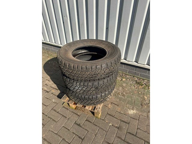 Dunlop - 3 stuks - autoband - afbeelding 2 van  4