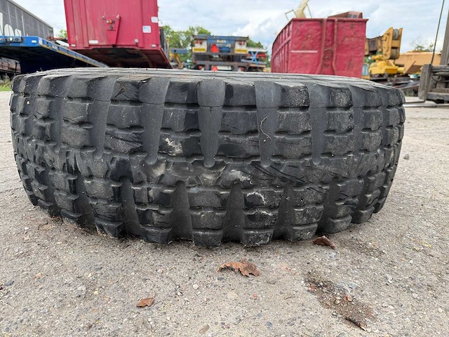Dunlop - band 14.00 r20 - afbeelding 2 van  10