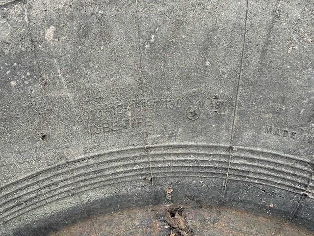 Dunlop - band 14.00 r20 - afbeelding 10 van  10